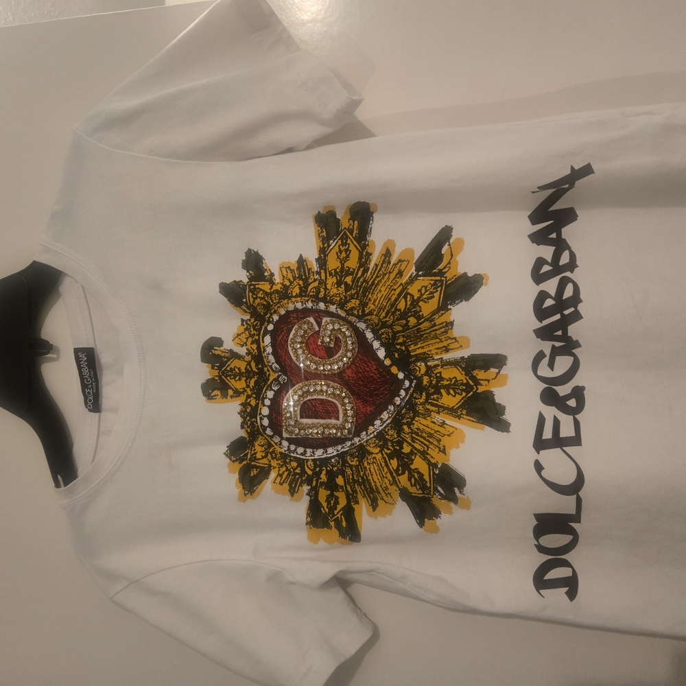 Dolce & Gabbana White T-Shirt with Heart Design